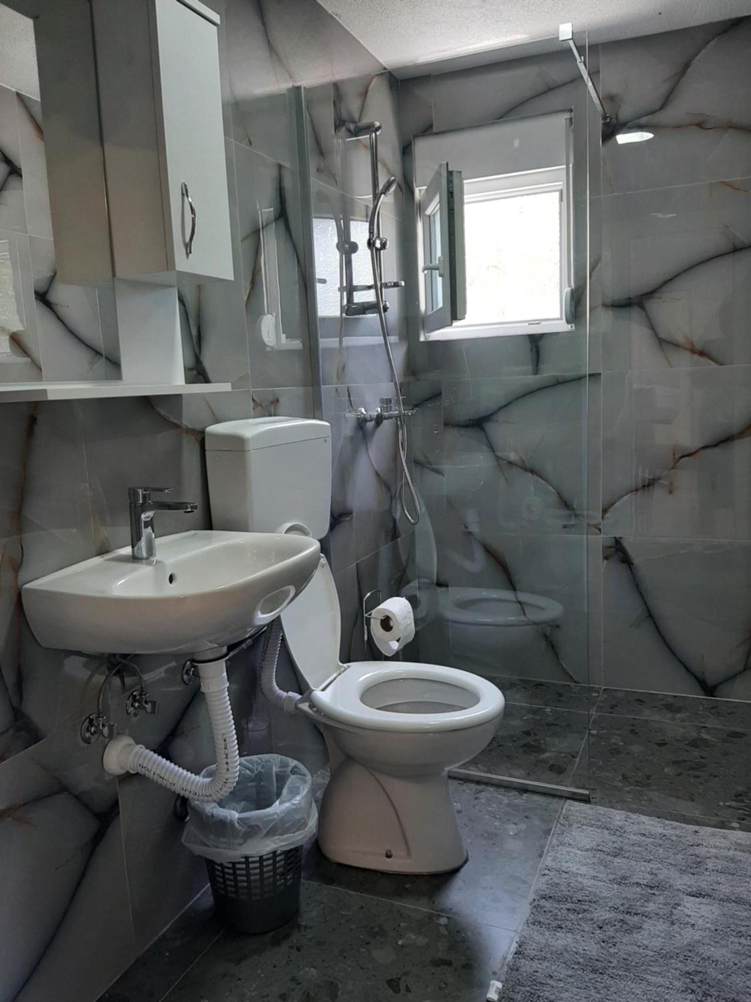 Duricic Apartmani Budva Bagian luar foto
